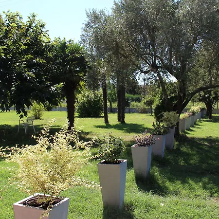 Couette-café Marelaguna 3*